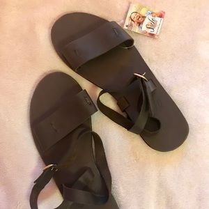 Sseko Rue Strap Sandals